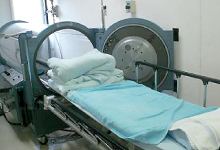高気圧酸素療法機器